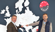 Zdravo Bosno <br>HIRSCH Servo expandiert nach Bosnien